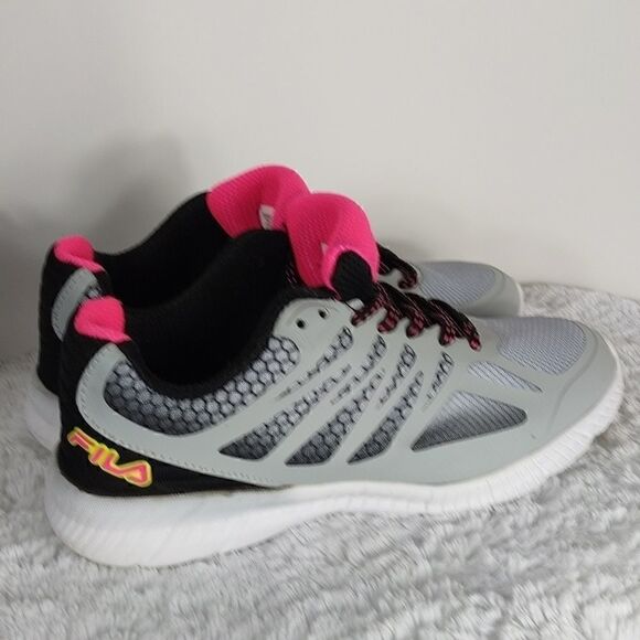 Fila Gray/Pink Lace-up Running Shoes - Picture 6 of 8